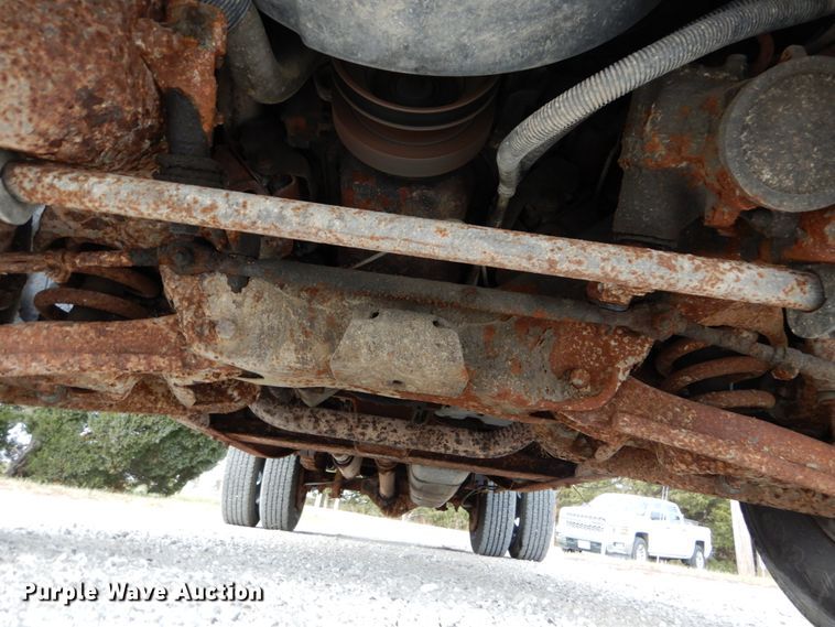 image for item DH5036 1993 Chevrolet C3500 dump bed pickup truck