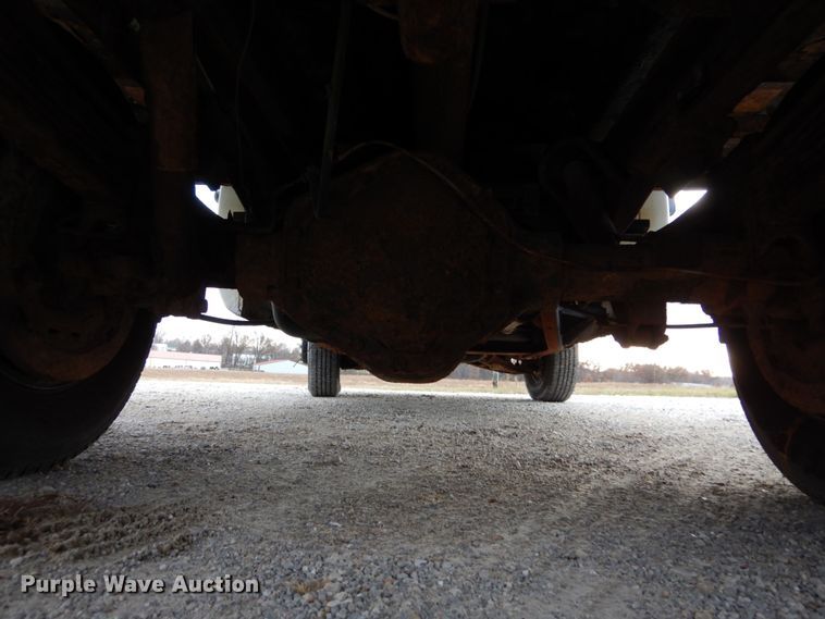 image for item DH5036 1993 Chevrolet C3500 dump bed pickup truck