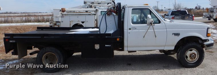 image for item DH6826 1996 Ford F350 XL pickup truck