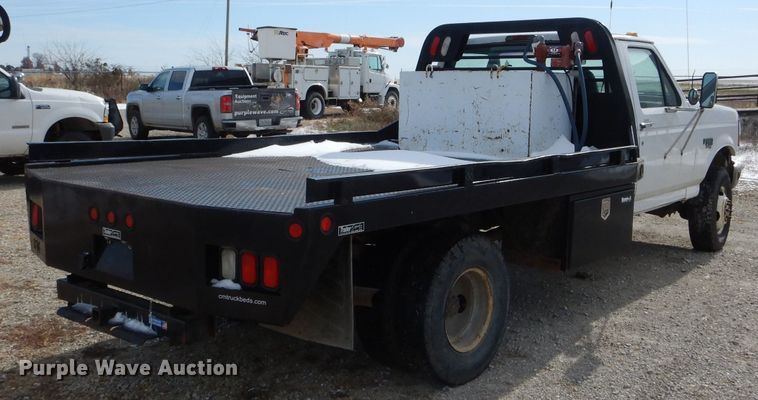 image for item DH6826 1996 Ford F350 XL pickup truck