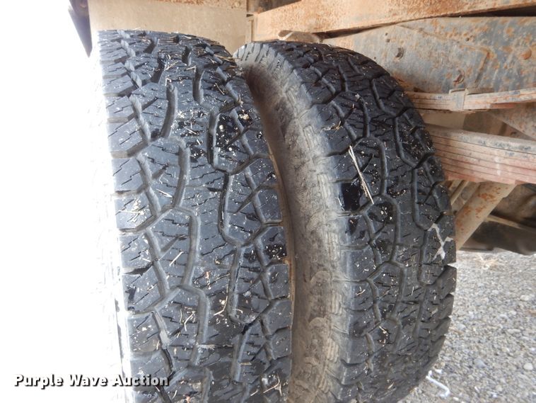 image for item DH6826 1996 Ford F350 XL pickup truck