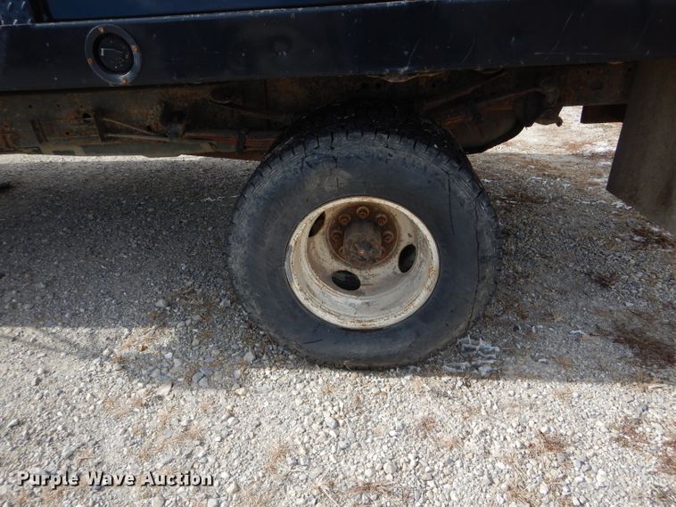 image for item DH6826 1996 Ford F350 XL pickup truck