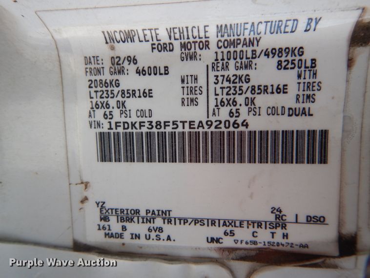 image for item DH6826 1996 Ford F350 XL pickup truck