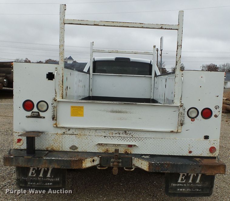 image for item DH7797 2009 Dodge Ram 5500 utility bed truck