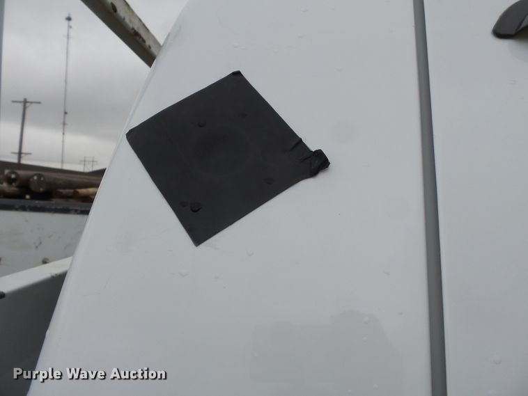 image for item DH7797 2009 Dodge Ram 5500 utility bed truck