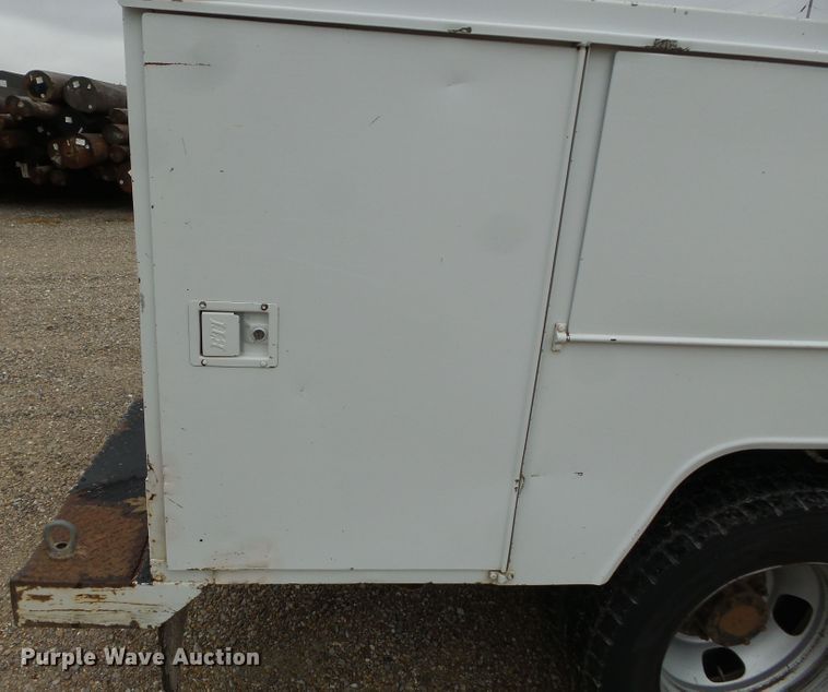 image for item DH7797 2009 Dodge Ram 5500 utility bed truck