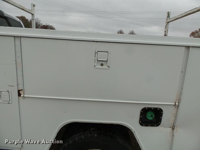 image for item DH7797 2009 Dodge Ram 5500 utility bed truck