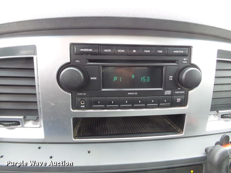 image for item DH7797 2009 Dodge Ram 5500 utility bed truck