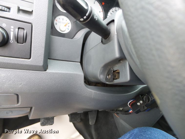 image for item DH7797 2009 Dodge Ram 5500 utility bed truck