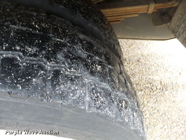 image for item DH7797 2009 Dodge Ram 5500 utility bed truck