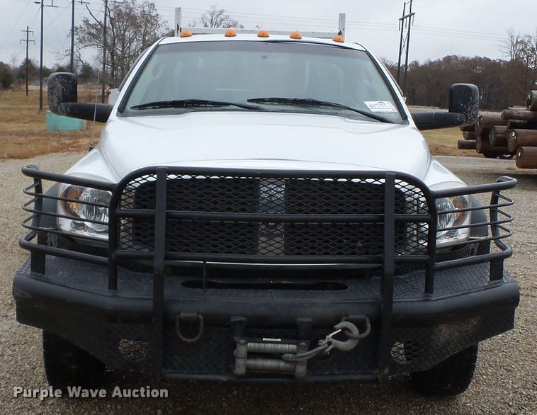 image for item DH7798 2009 Dodge Ram 5500 utility bed truck