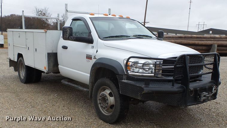 image for item DH7798 2009 Dodge Ram 5500 utility bed truck