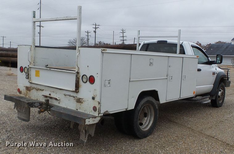 image for item DH7798 2009 Dodge Ram 5500 utility bed truck