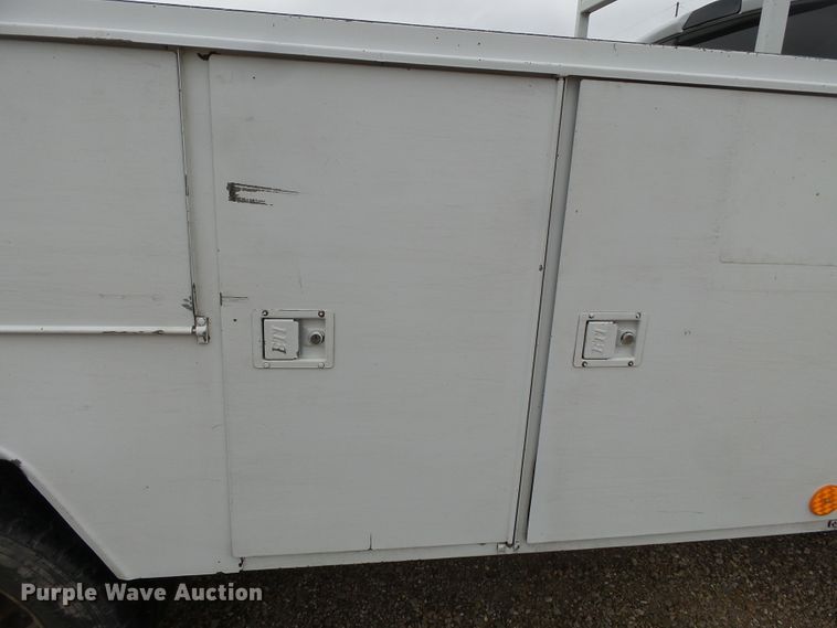 image for item DH7798 2009 Dodge Ram 5500 utility bed truck