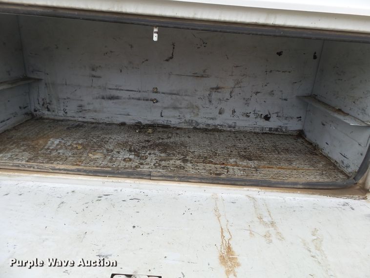 image for item DH7798 2009 Dodge Ram 5500 utility bed truck