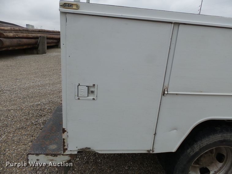 image for item DH7798 2009 Dodge Ram 5500 utility bed truck