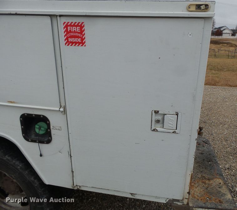 image for item DH7798 2009 Dodge Ram 5500 utility bed truck