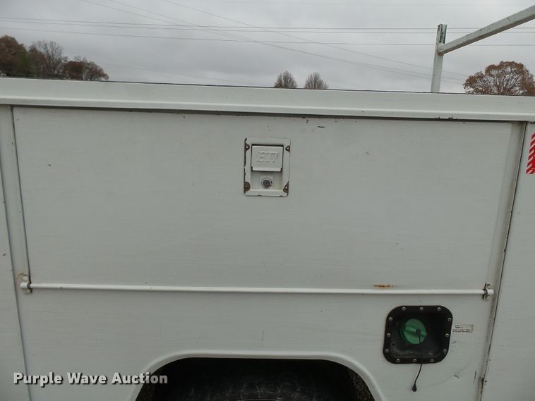 image for item DH7798 2009 Dodge Ram 5500 utility bed truck