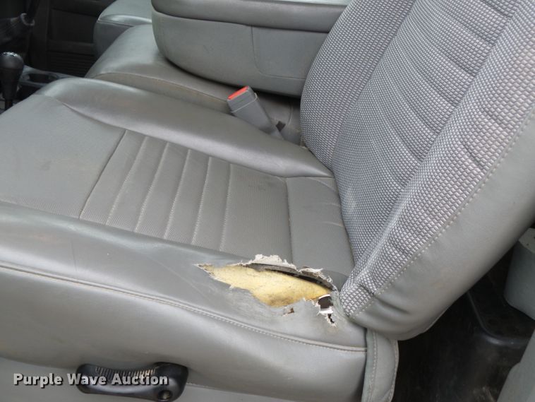 image for item DH7798 2009 Dodge Ram 5500 utility bed truck