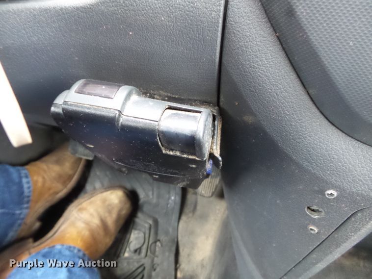 image for item DH7798 2009 Dodge Ram 5500 utility bed truck