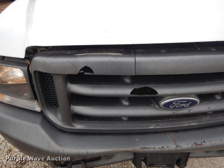 image for item DI0742 2003 Ford F350 Super Duty XL Crew Cab Utility bed pickup truck