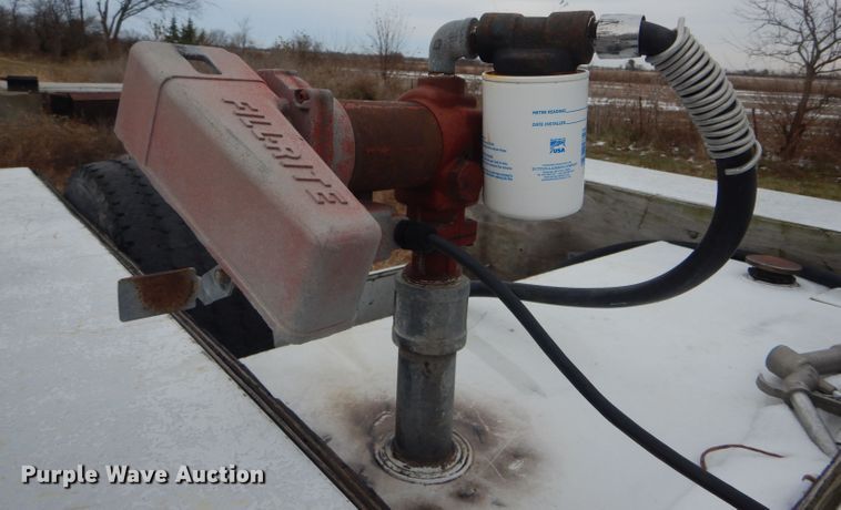 image for item DI0742 2003 Ford F350 Super Duty XL Crew Cab Utility bed pickup truck