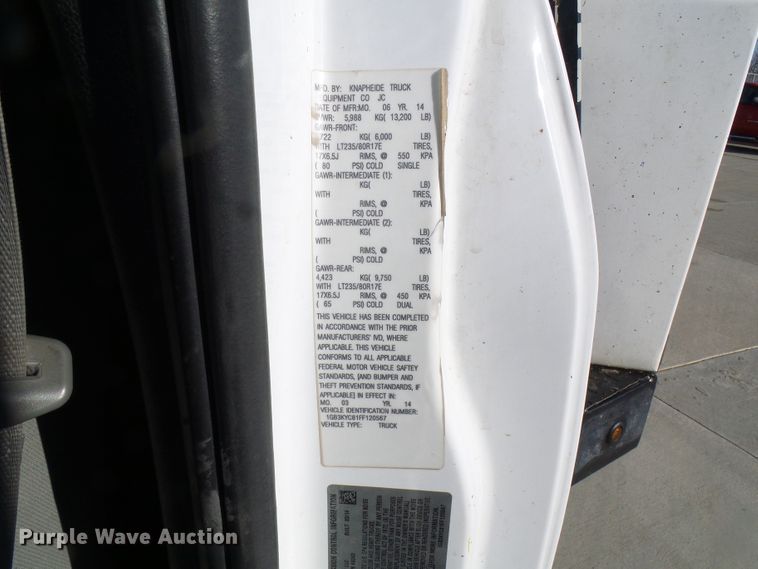 image for item DI0745 2015 Chevrolet Silverado 3500HD flatbed pickup truck