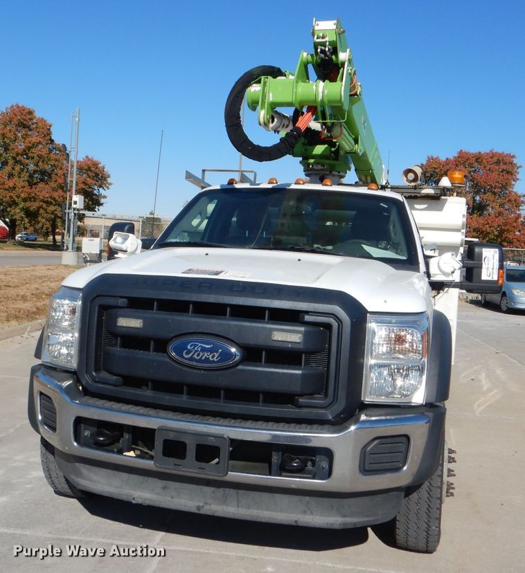 image for item DI2702 2012 Ford F550 bucket truck