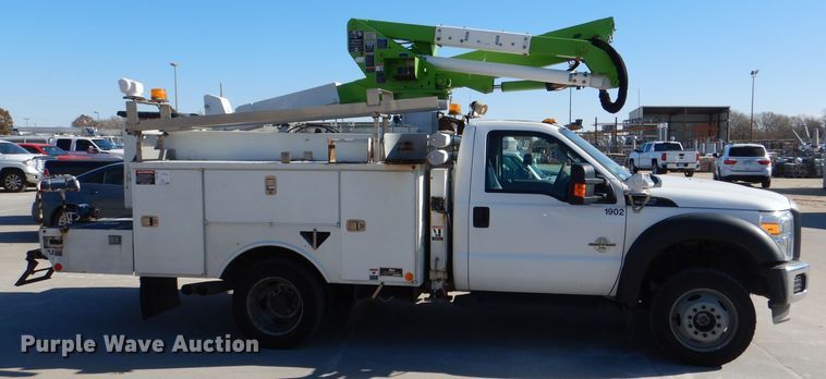 image for item DI2702 2012 Ford F550 bucket truck