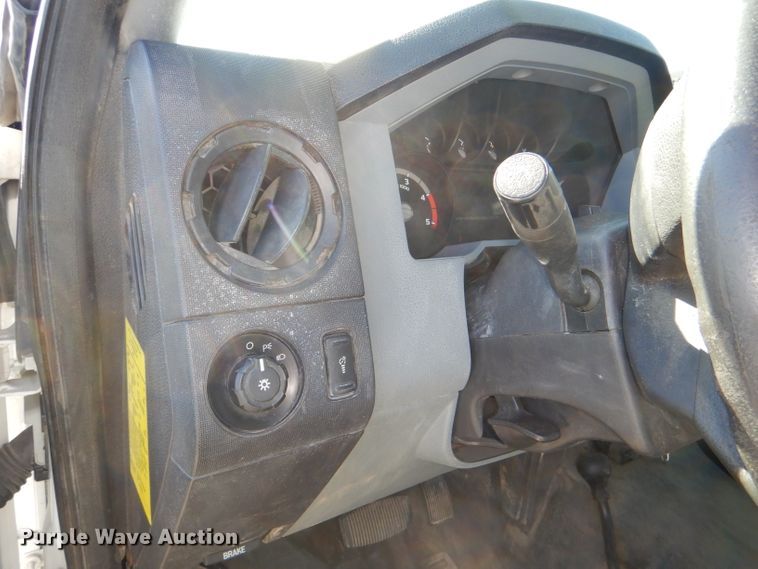 image for item DI2702 2012 Ford F550 bucket truck