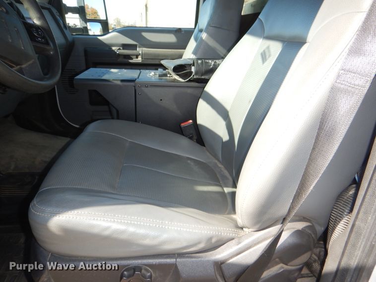 image for item DI2702 2012 Ford F550 bucket truck