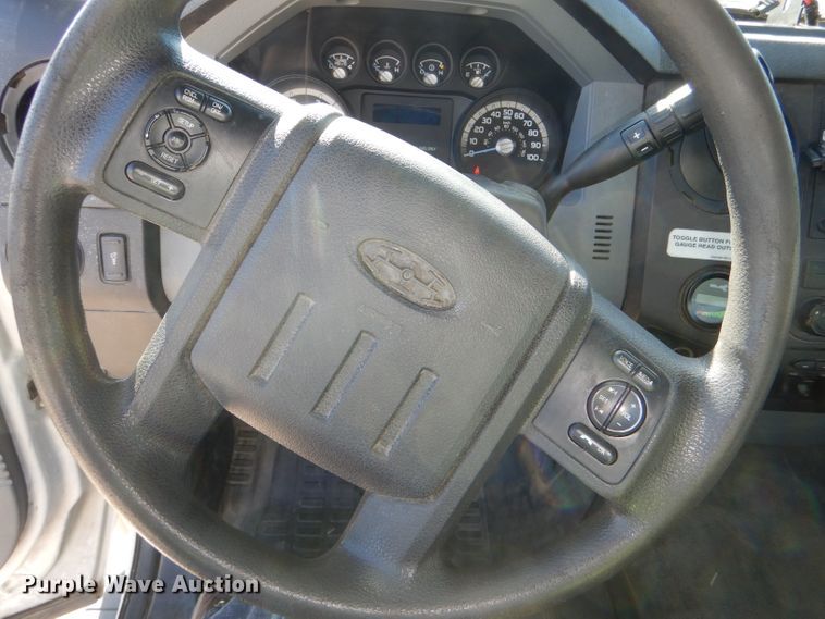 image for item DI2702 2012 Ford F550 bucket truck