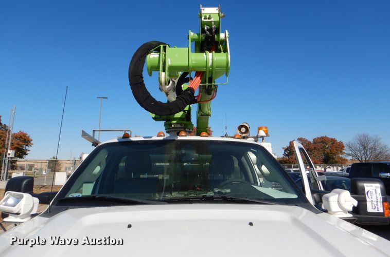 image for item DI2702 2012 Ford F550 bucket truck