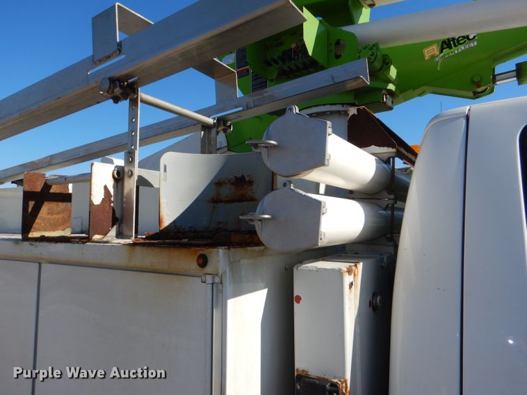 image for item DI2702 2012 Ford F550 bucket truck