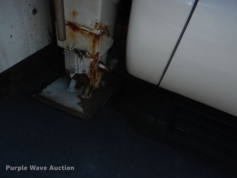 image for item DI2702 2012 Ford F550 bucket truck