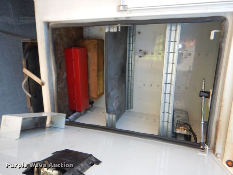 image for item DI2702 2012 Ford F550 bucket truck