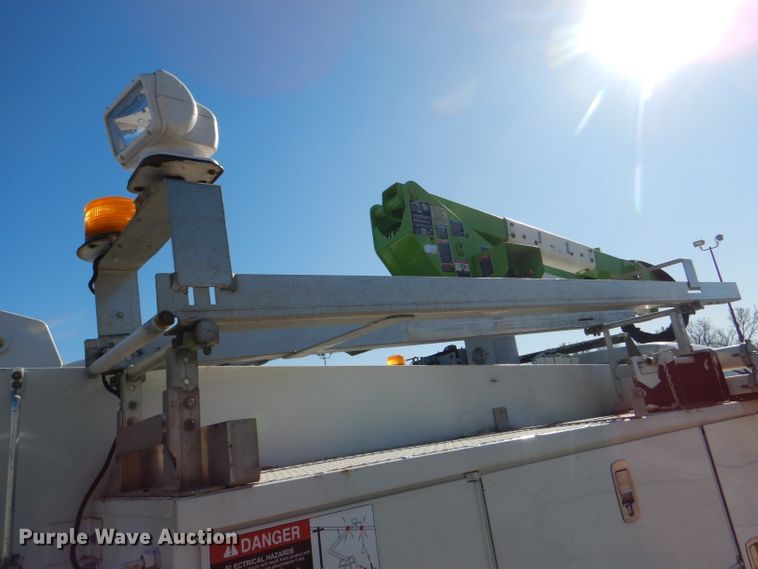 image for item DI2702 2012 Ford F550 bucket truck