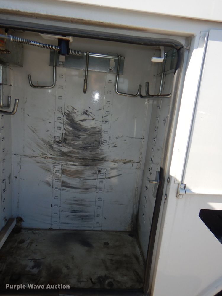 image for item DI2702 2012 Ford F550 bucket truck