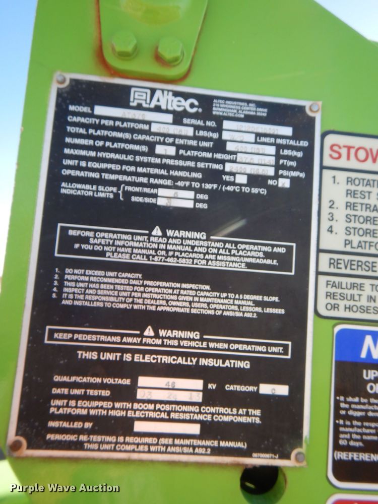 image for item DI2702 2012 Ford F550 bucket truck