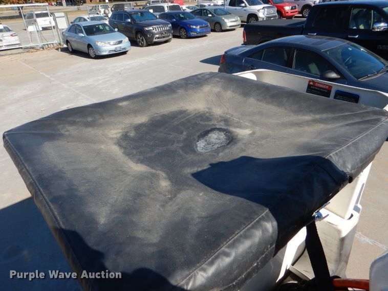 image for item DI2702 2012 Ford F550 bucket truck