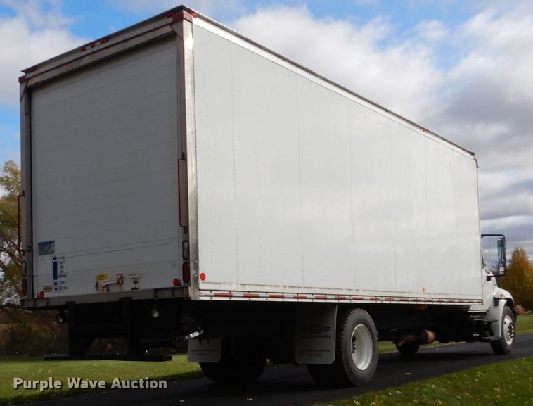 image for item EC9044 2013 International DuraStar 4300 box truck