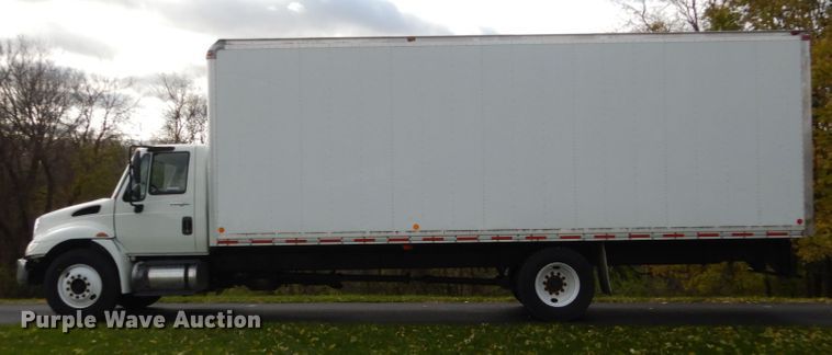 image for item EC9044 2013 International DuraStar 4300 box truck