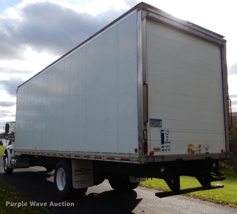 image for item EC9044 2013 International DuraStar 4300 box truck