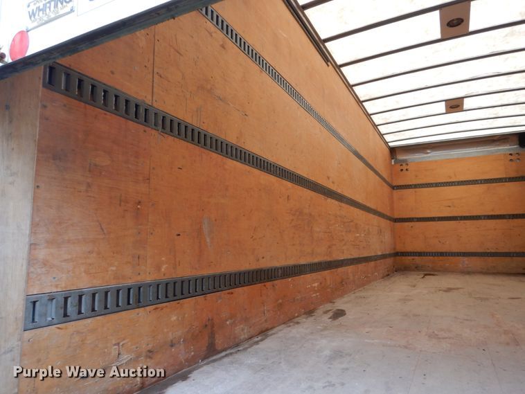 image for item EC9044 2013 International DuraStar 4300 box truck