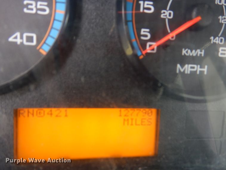 image for item EC9044 2013 International DuraStar 4300 box truck