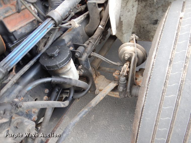 image for item EC9044 2013 International DuraStar 4300 box truck