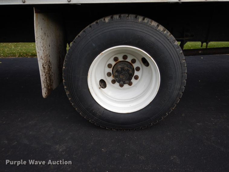 image for item EC9044 2013 International DuraStar 4300 box truck