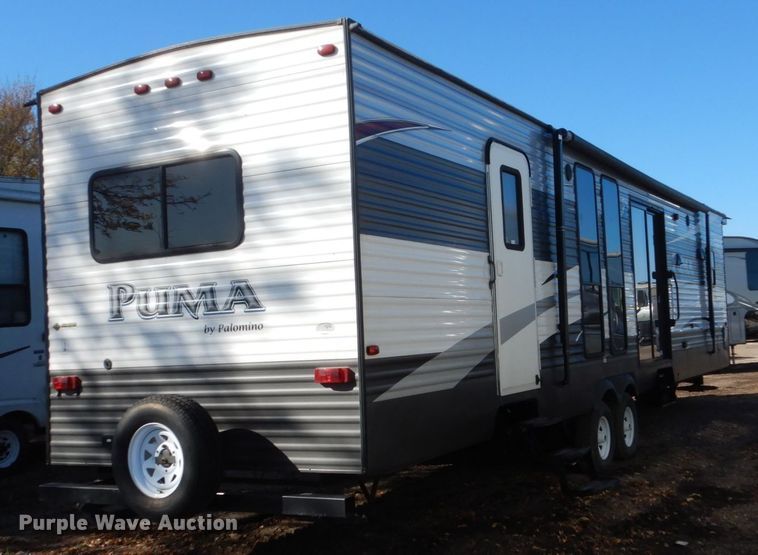 image for item EC9059 2015 Forest River Puma camper