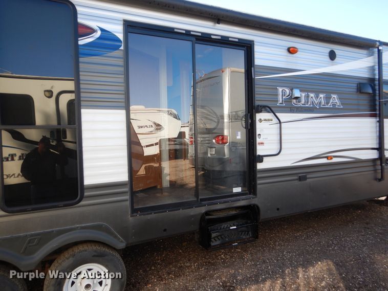 image for item EC9059 2015 Forest River Puma camper