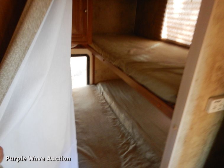 image for item EC9060 2008 Coachmen Captiva camper